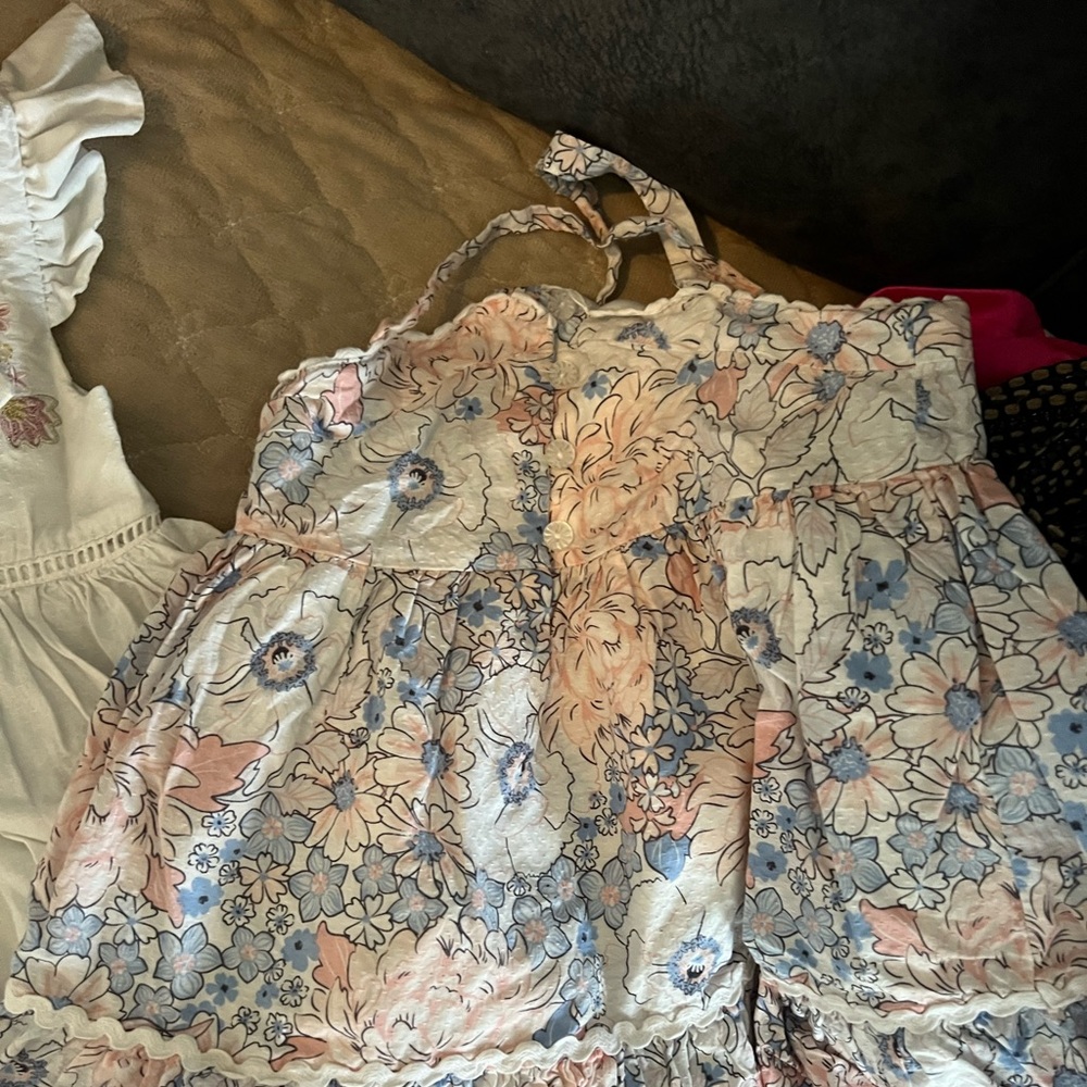 Bundle two dresses in excellent condition - Picture 1 of 4